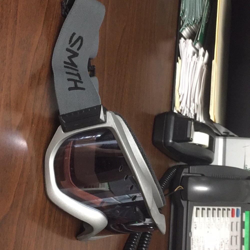 Smith goggles